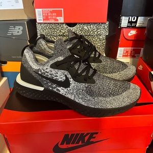 Nike Epic React Flyknit “Cookies & Cream” PREOWNED